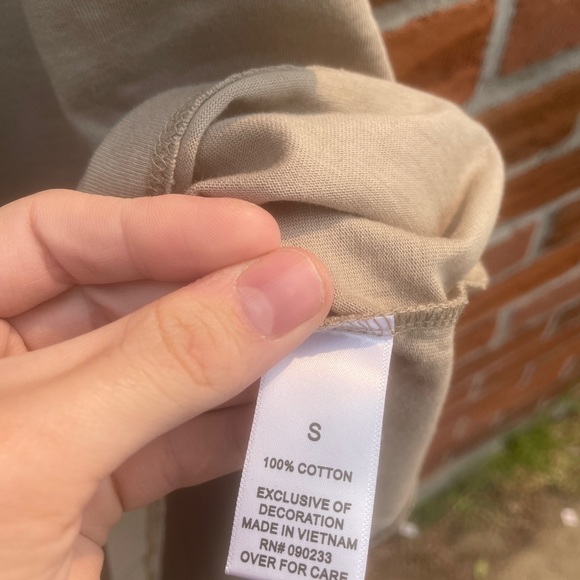 Essentials Fear of God T Shirt Tan String SS20 - Picture 4 of 6